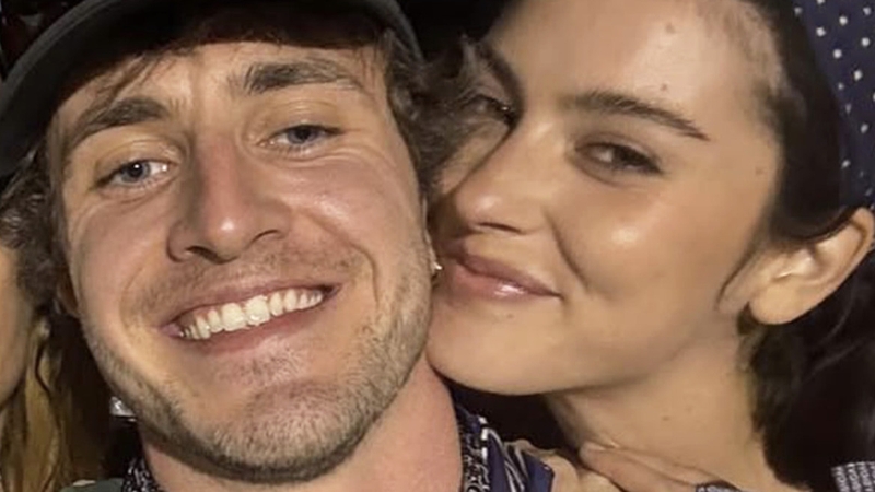 Paul Mescal and Gracie Abrams at Glastonbury. Image via @chelseahandler/Instagram