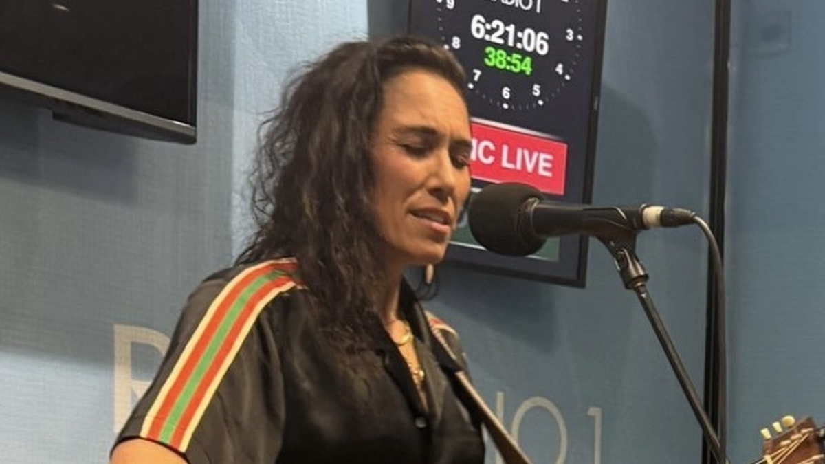 Hibernacle - Áine Tyrrell 