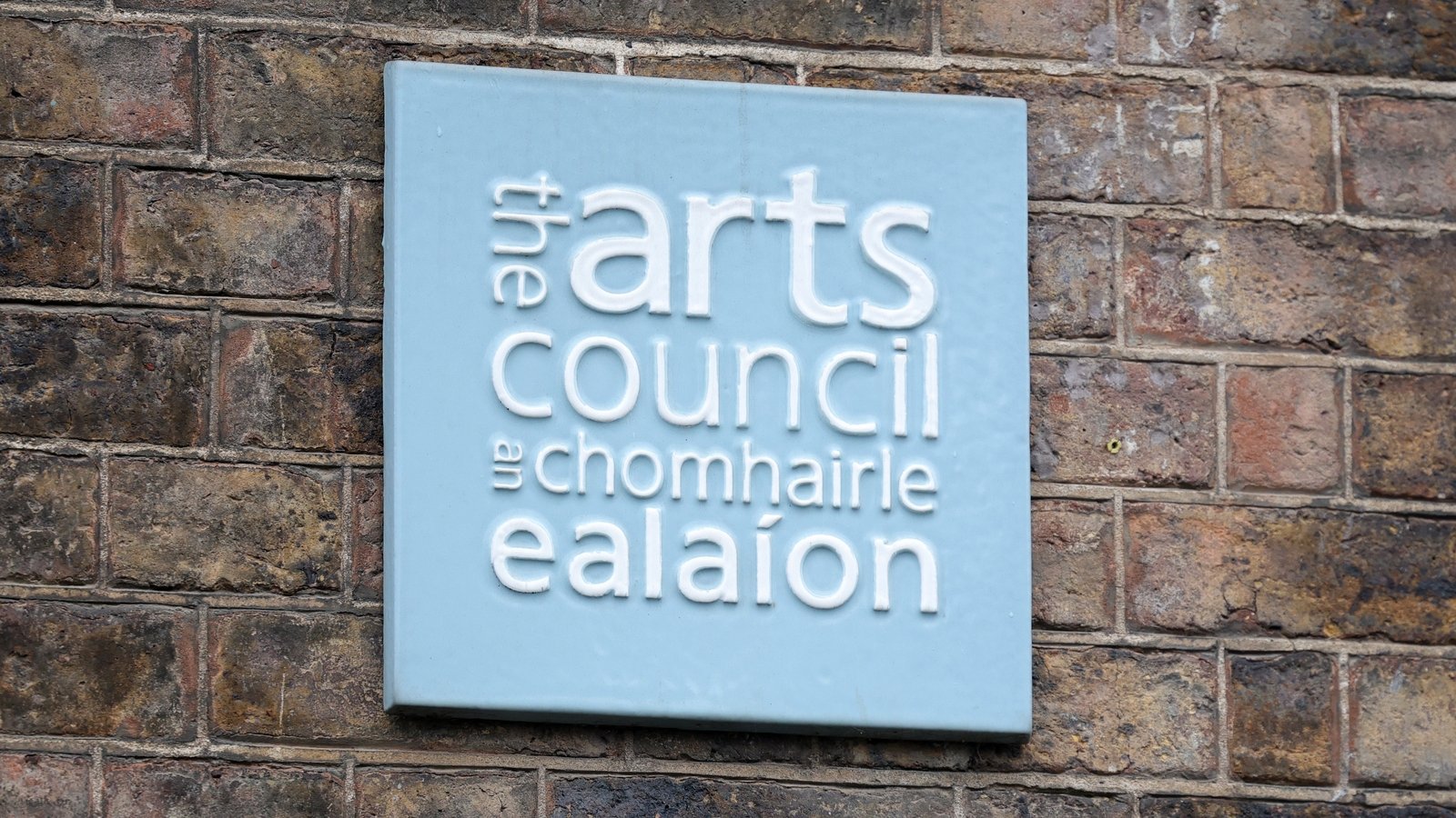 Arts Council IT project 'understated costs' - review