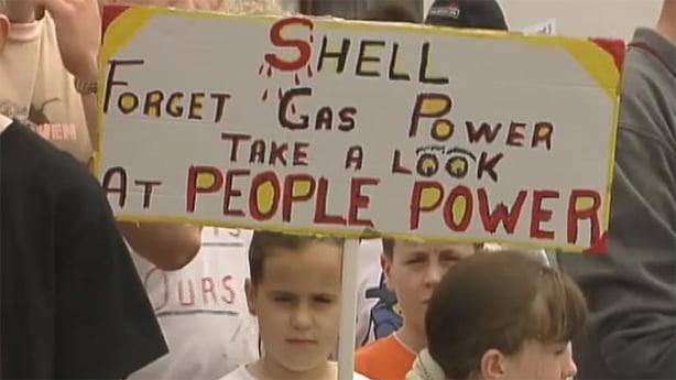 Belmullet protest over imprisonment of Rossport Five and Shell Ireland's plan for a gas terminal (2005)
