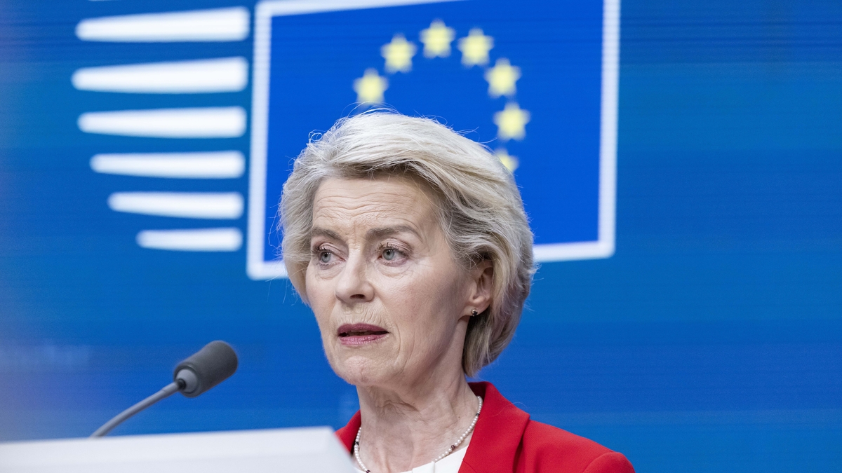Von der Leyen faces motion of no confidence 