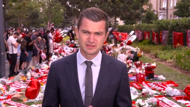 Liverpool fans pay tribute to Diogo Jota at Anfield stadium