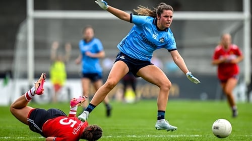 Dublin's Kate Sullivan leaves Aimee Corcoran in her wake