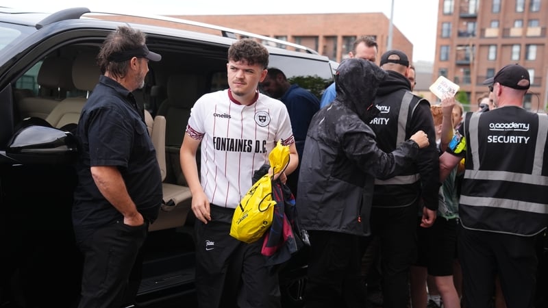 Kneecap fans gathered outside the band's gig in Glasgow on Tuesday afternoon