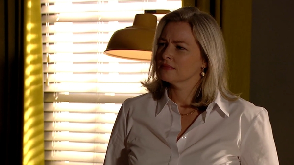 fair city's mairead hears worrying news from damien