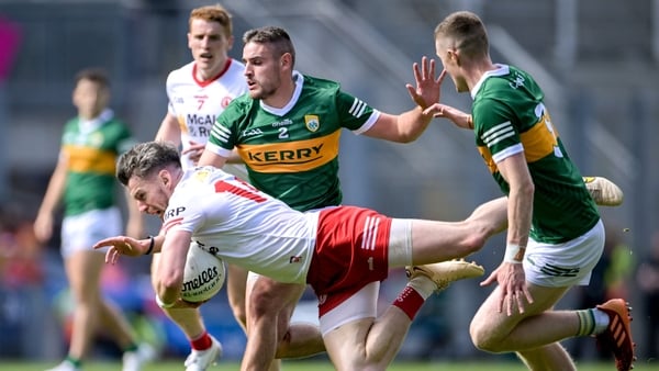 1 July 2023; Matthew Donnelly of Tyrone in action against Graham O'Sullivan, 2, and Jason Foley of Kerry during the GAA Football All-Ireland Senior Championship quarter-final match between Kerry and Tyrone at Croke Park in Dublin. Photo by Piaras Ó Mídhea