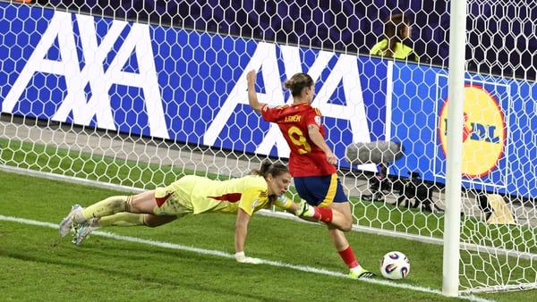 Esther Gonzalez of Spain scores her team's third goal during the UEFA Women's EURO 2025 Group B match between Italy and Spain at Stadion Wankdorf on July 11, 2025 in Bern, Switzerland.