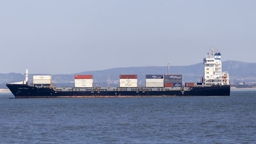 US President Donald Trump threatened to impose a 30% tariff on imports from the EU and Mexico starting on 1 August