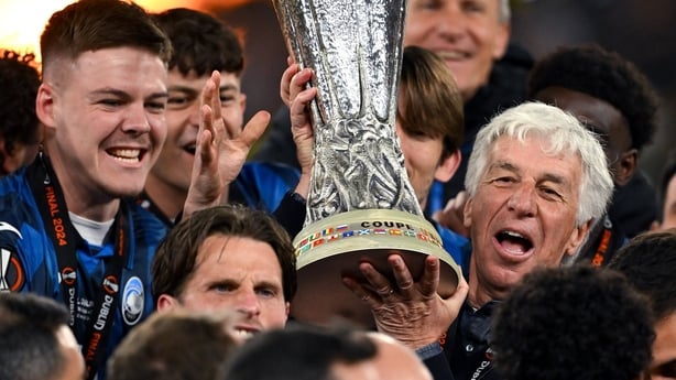 Atalanta BC head coach Gian Piero Gasperini celebrates with the trophy after the 2023/24 UEFA Europa League final between Atalanta BC and Bayer 04 Leverkusen at the Dublin Arena in Dublin, Ireland.