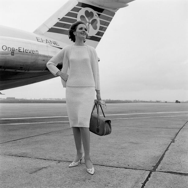 Helen Joyce models for RTV Guide (1965)