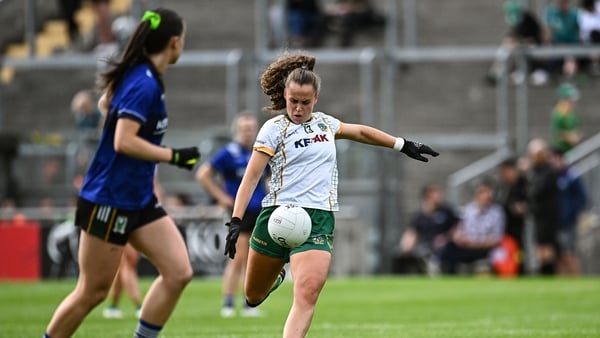 Meath's Emma Duggan in action in Tullamore