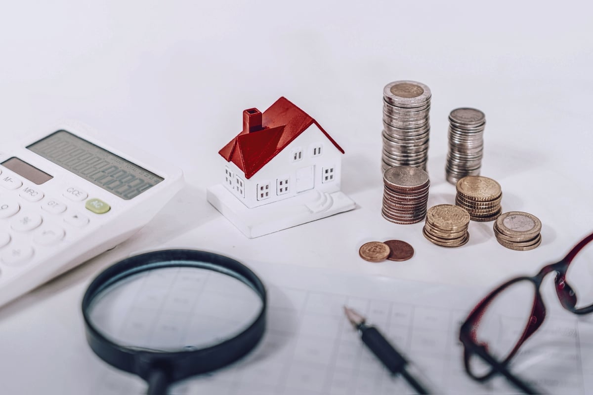 A great solution or a disaster waiting to happen - 4 person mortgages explained