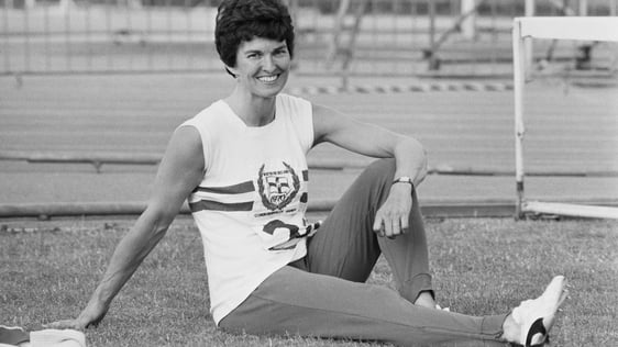 Irish athlete Maeve Kyle, UK, 16th July 1971. (Photo by Burnett/Daily Express/Getty Images)