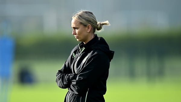 11 November 2024; Assistant coach Stephanie Zambra during a Republic of Ireland Women's Under-17 training session at the FAI National Training Centre in Abbotstown, Dublin. Photo by Piaras Ó Mídheach/Sportsfile