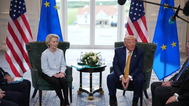 Trump says he will visit Doonbeg golf course 'soon'