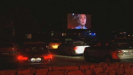 Drive-in 'As Gaeilge' in Connemara