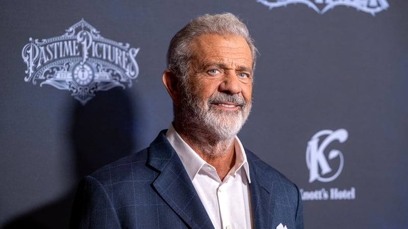 Mel Gibson directed, produced and starred in the 1995 film