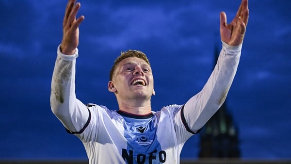 Josh Thomas of Drogheda United celebrates after his side's victory in the SSE Airtricity Men's Premier Division match between Bohemians and Drogheda United at Dalymount Park in Dublin. Photo by Seb Daly/Sportsfile