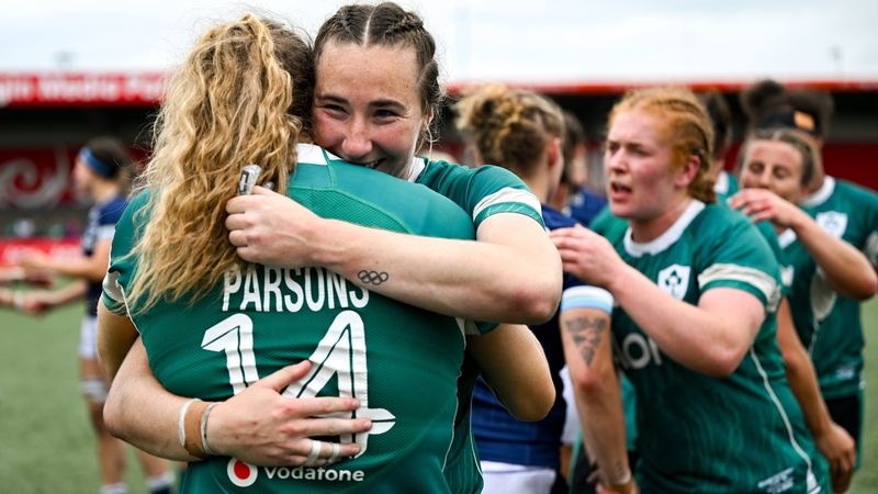 Eve Higgins and Beibhinn Parsons after the match