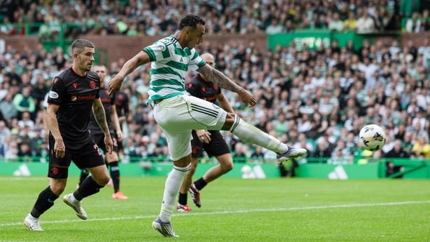 Celtic's Adam Idah puts a strike wide of the post during a William Hill Premiership match between Celtic and St Mirren at Celtic Park, on August 03, 2025, in Glasgow, Scotland. (Photo by Craig Foy/SNS Group via Getty Images)