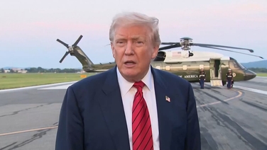 US President Donald Trump praises actress Sydney Sweeney when he hears she's a registered Republican