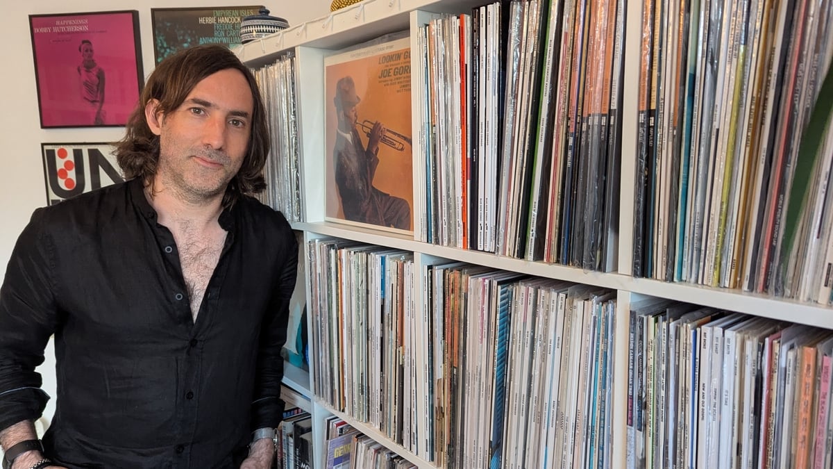 Extended Mix: Paul Lynch