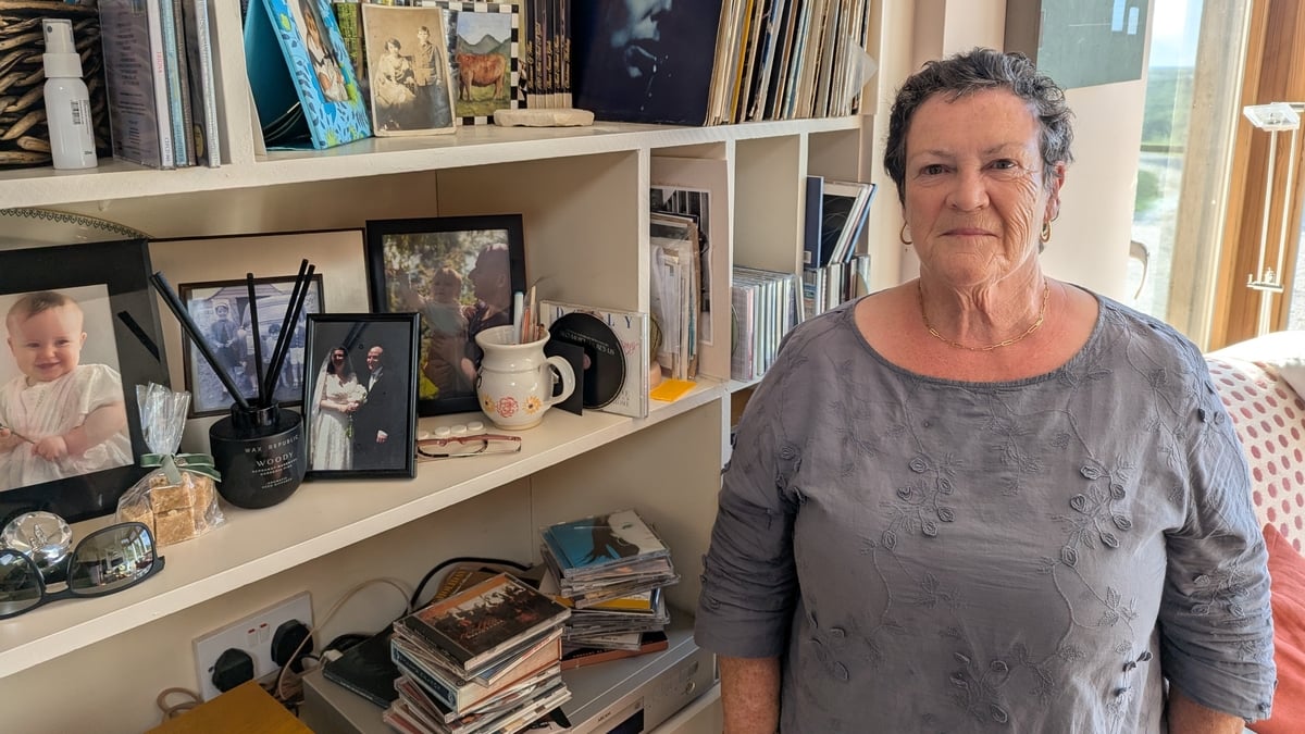 Extended Mix: Maighread Ní Dhomhnaill