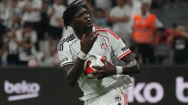 Tammy Abraham of Besiktas celebrates after scoring the team's first goal via penalty during the UEFA Europa League 2025/26 Second Qualifying Round First Leg match between Besiktas and Shakhtar Donetsk at Tupras Stadium on July 24, 2025 in Istanbul, Turkey. (Photo by Seskim Photo/MB Media/Getty Image