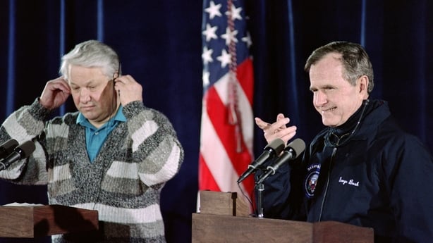 President of the United States George H. W. Bush (R) and President of Russia Boris Yeltsin give a press conference in 1992 at Camp David