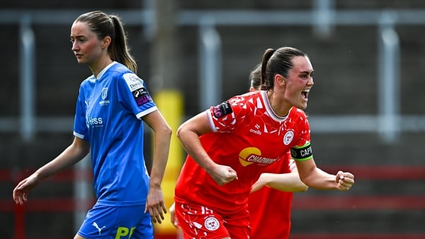 10 August 2025; Jessica Gargan of Shelbourne celebrates after scoring her side's first goal during the SSE Airtricity Women's Premier Division match between Shelbourne and Waterford at Tolka Park in Dublin. Photo by Tyler Miller/Sportsfile