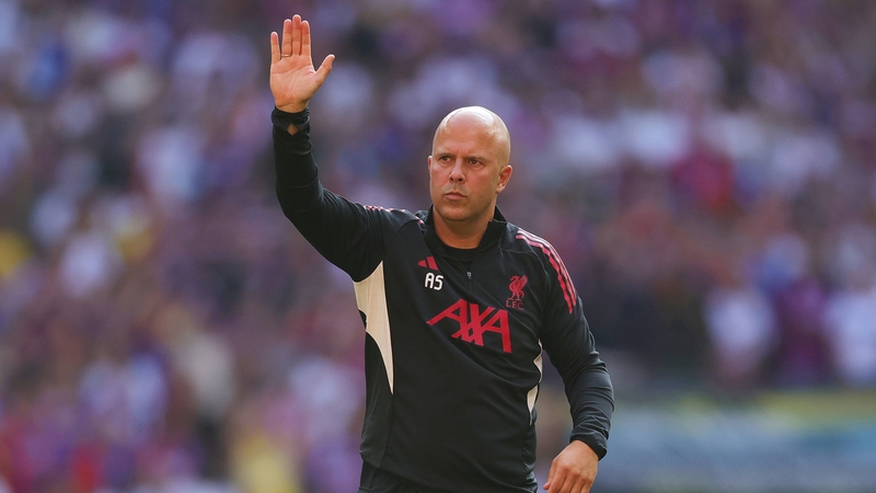 Arne Slot played down the interruption of the minute's silence in memory of Diogo Jota