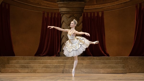 Melissa Hamilton in a classic ballerina pose