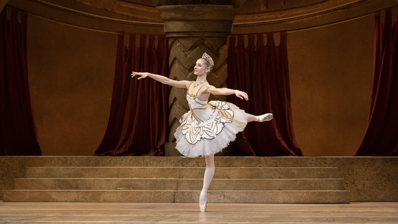 Melissa Hamilton in a classic ballerina pose