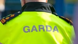 Garda Éamonn Ó Gallachóir ó Stáisiún Gardaí an Fháil Charraigh. show image