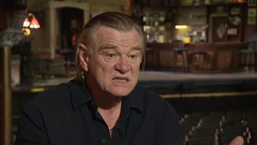 Gleeson calls for arts section on Six One News