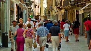 Marty takes a walk and a refreshing drink on Via Mazzini show image
