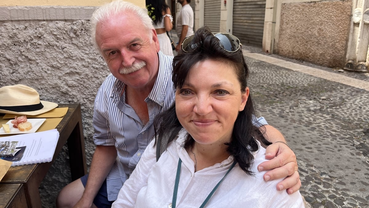 Our wonderful guide Kataia Galvetto shows us Verona