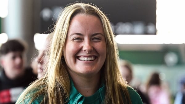 14 August 2025; Fiona Tuite, centre, and team-mates at Dublin Airport ahead of the Ireland Women Rugby team's departure to the UK for the 2025 Women's Rugby World Cup. Photo by Shauna Clinton/Sportsfile