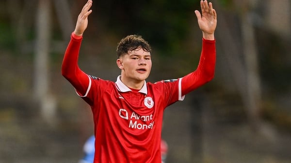15 August 2025; Owen Elding of Sligo Rovers encourages the Sligo Rovers supporters after Bohemians had a penalty saved during the Sports Direct Men’s FAI Cup third round match between Bohemians and Sligo Rovers at Dalymount Park in Dublin. Photo by Stephe