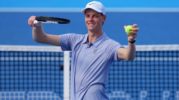 MASON, OHIO - AUGUST 16: Jannik Sinner of Italy hits autographed tennis balls to the crowd after beating Térence Atmane of France 7-6, 6-2 during Day 10 of the Cincinnati Open at the Lindner Family Tennis Center on August 16, 2025 in Mason, Ohio. (Photo b