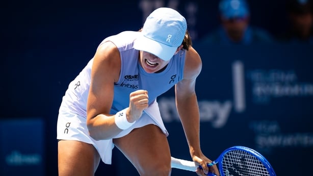 MASON, OHIO - AUGUST 17: Iga Swiatek of Poland in action against Elena Rybakina of Kazakhstan in the semi-final on Day 11 of the Cincinnati Open at Lindner Family Tennis Center on August 17, 2025 in Mason, Ohio (Photo by Robert Prange/Getty Images)