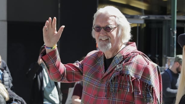 Grand Marshal Billy Connolly and Family (Wife Pamela Stephenson, daughters Scarlett and Amy) during the New York City Tartan Day Parades, in New York, on April 6, 2019. (Photo by Luiz Rampelotto/NurPhoto via Getty Images)