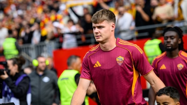LENS, FRANCE - AUGUST 02: Evan Ferguson of AS Roma prior to the friendly match between Lens and Roma at Stade Bollaert-Delelis on August 02, 2025 in Lens, France. (Photo by Fabio Rossi/AS Roma via Getty Images)