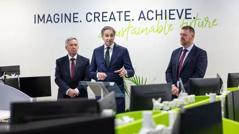Steve Preece, CEO of Egis in Ireland, Tánaiste Simon Harris and Andrew Doyle, Country Director for Transportation of Egis in Ireland