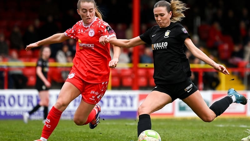 Maddie Gibson of Athlone Town (R) in action against Aoibheann Clancy of Shelbourne during the 2025 Women's President's Cup