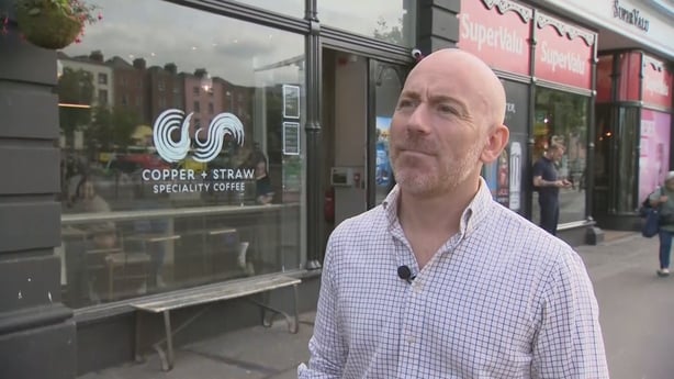 Stephen Kennedy speaking to RTÉ News at Aston Quay