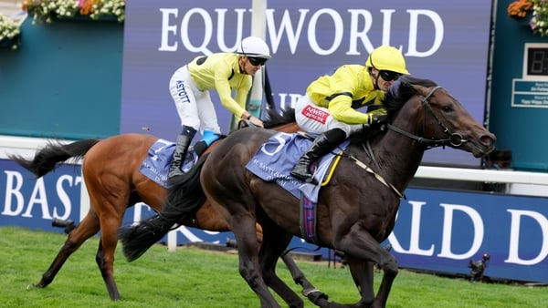 Lifeplan ridden by Zak Wheatley on their way to winning the 2025 Gimcrack Stakes