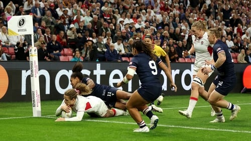 Abby Dow gets over for England's fifth try