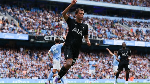 MANCHESTER, ENGLAND - AUGUST 23: Brennan Johnson of Tottenham Hotspur celebrates after scoring their side's first goal during the Premier League match between Manchester City and Tottenham Hotspur at Etihad Stadium on August 23, 2025 in Manchester, Englan