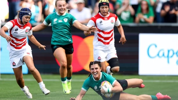 Amee-Leigh Costigan of Ireland scores try against Japan in 2025 World Cup